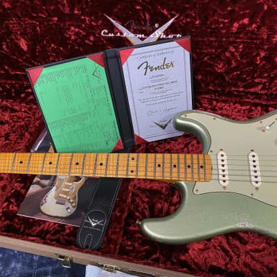 UNPLAYED ! 2024 Fender Custom Shop 1962 Poblano Stratocaster Relic Masterbuilt David Brown - Aged Sage Green Metallic - Authorized Dealer - RARE! Only 7.2 lbs - G02104 - SAVE! image 16