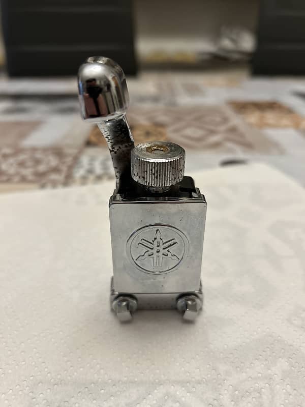 Yamaha snare strainer throw off U0201211 '10 chrome Reverb