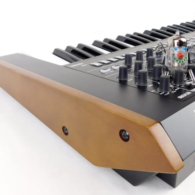 Roland System-8 Synthesizer Keyboard + Holz Leisten + Neuwertig + 2Jahre Garantie image 9