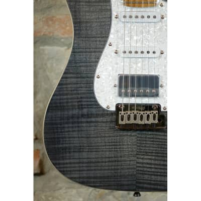JET GUITARS JS450 TBK - Stratocaster HSS Roasted Maple Neck - Flame Top Transparent Black image 4