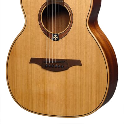 LAG TRAVEL-RC Travel Series Solid Red Cedar Top Khaya Neck Acoustic w/ Case 43 mm Nut Width B-Stock image 3
