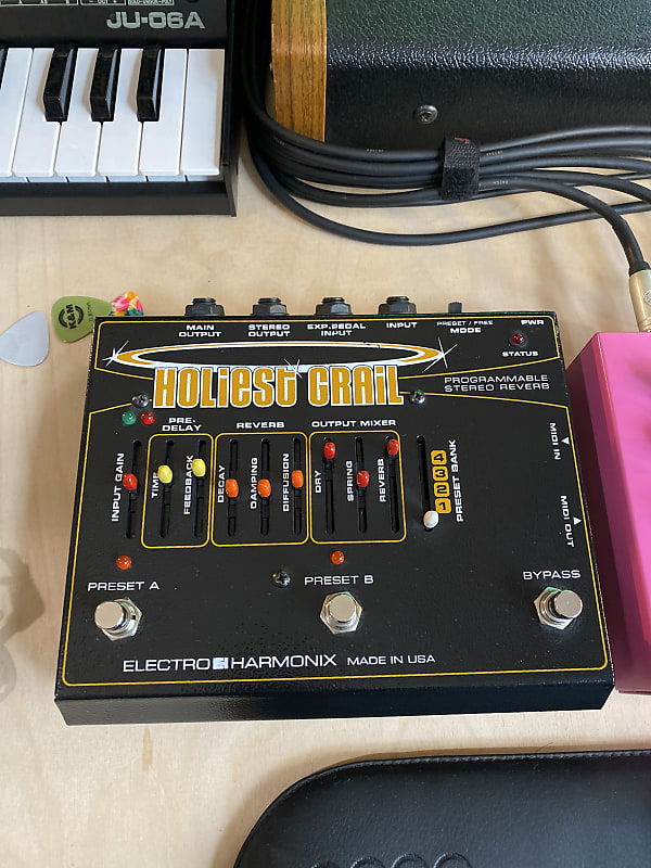 Electro-Harmonix Holiest Grail