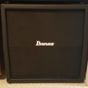 Ibanez store speaker cabinet