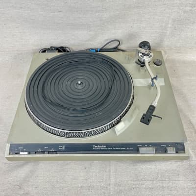 Technics SL-210 1988 Turntable Record Player Vinyl Project Needs Repair image 4