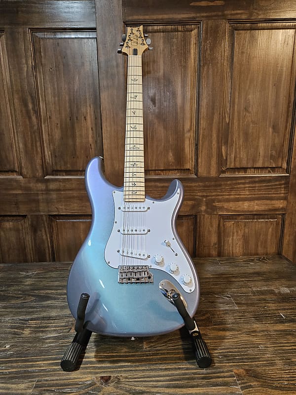 PRS Silver Sky Limited Edition 2021 - Present - Lunar Ice