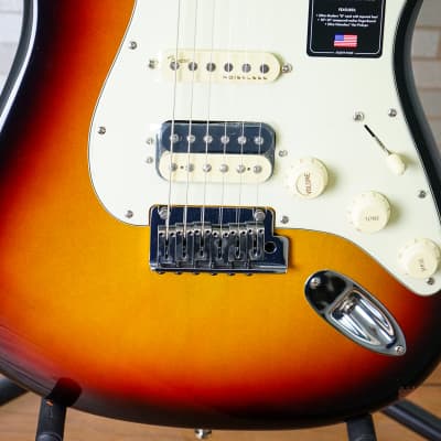 Fender American Ultra Stratocaster with Maple Fretboard - Ultraburst image 5