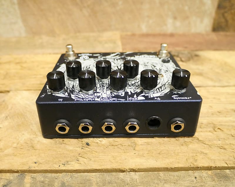 Walrus Audio Descent Reverb / Octave Machine | Reverb Walrus Audio Descent Reverb / Octave Machine | Reverb
