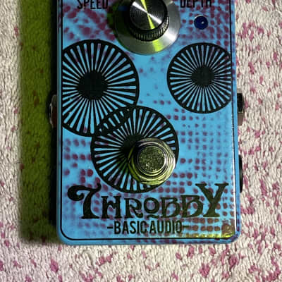 BASIC AUDIO throbby トレモロ fender vintage BASIC AUDIO throbby トレモロ fender vintage