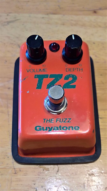 Guyatone TZ2 Fuzz Pedal (free shipping)