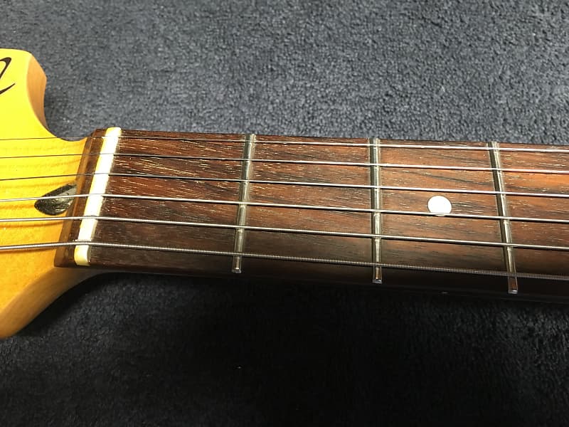 Bluesman Vintage Stratocaster Solid mahogany Light relic