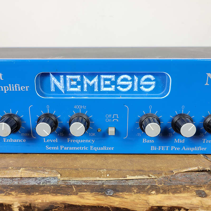 Nemesis NA320 Bass Head | Musician's Friend