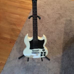 Epiphone Gibson SG 2004 Ivory Road Worn G-310 | Reverb Canada