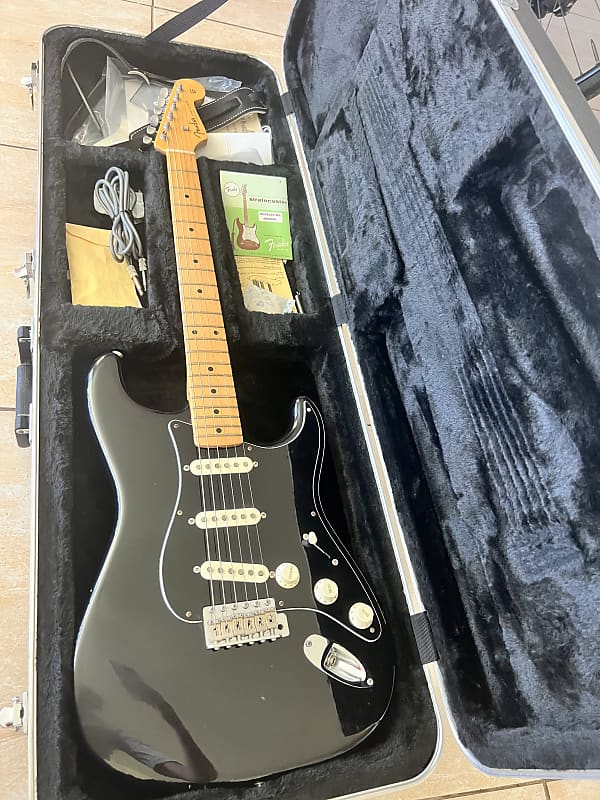 Fender USA American Vintage 57 ストラトキャスター Fender American Vintage '57 Stratocaster Electric Guitar