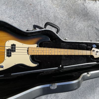 Fender Precision Bass USA 2003 - Sunburst image 1