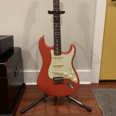 Fender American Stratocaster 2023 - Fiesta Red image 2