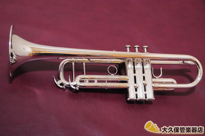 1980's YAMAHA YTR-8335HGS B ♭ Trumpet