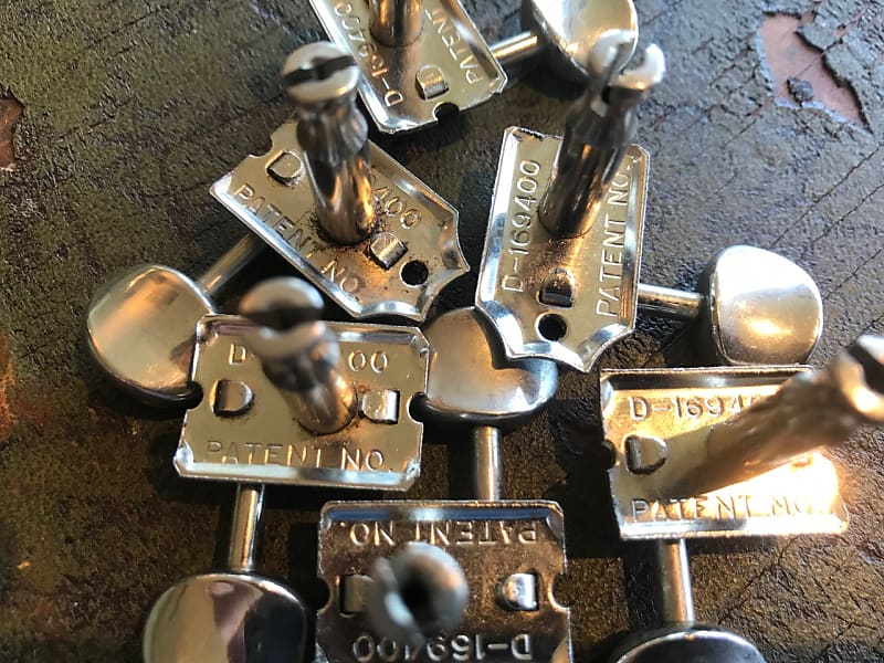 クルーソン ダブルライン PATENT NO D 169400 Original 6 Kluson Deluxe Double Line Patent No. tuners