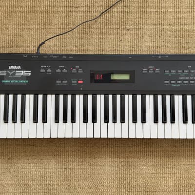 Yamaha SY35 Vektorsynthesizer