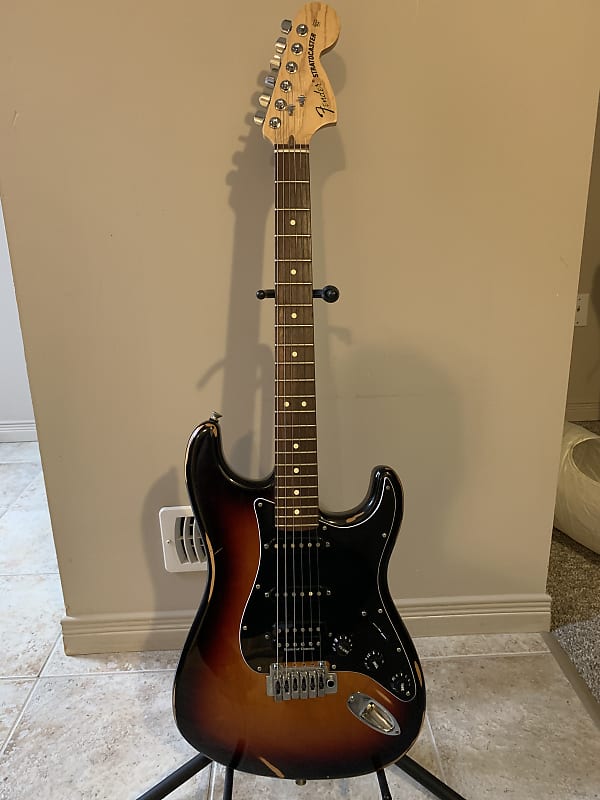 Fender American Special Stratocaster HSS