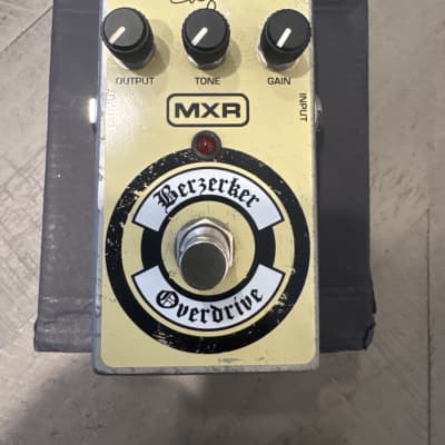 MXR Zakk Wylde Berzerker Overdrive ZW44 - YouTube