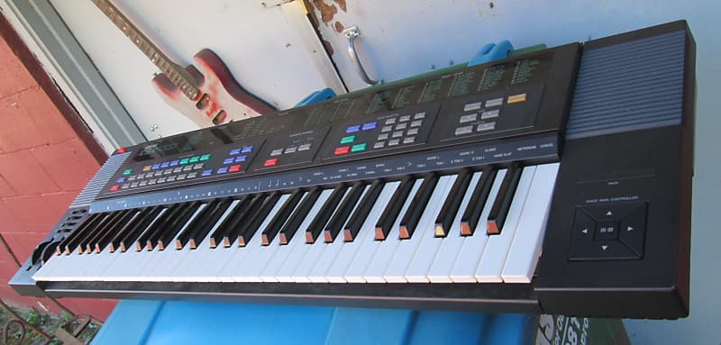 YAMAHA ポータトーン DSR-1000 FM音源デジタルシンセサイザー YAMAHA ポータトーン DSR-1000 FM音源デジタルシンセサイザー