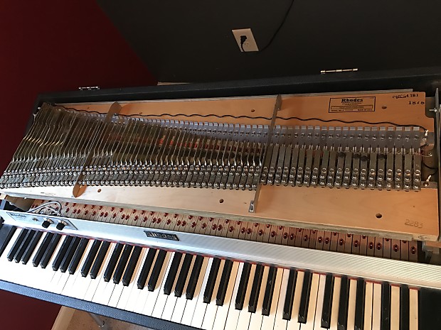 Rhodes Rhodes Mark I Stage 73 Vintage Electric Piano Keys Seventy three  keyboard Fender Mark 1