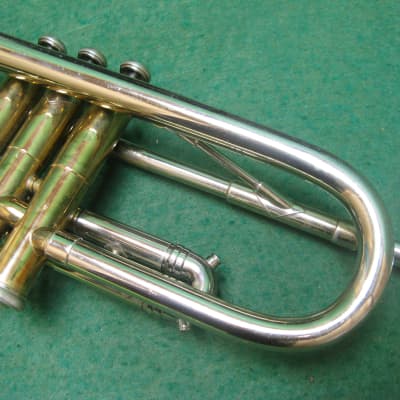 Holton Galaxy Trumpet 1964 with 3rd Slide Lock - Pro Model Refurbished - Case and Holton 67 MP image 8