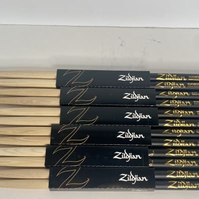 Zildjian Hickory Dip Series Drumsticks - 5A - Nylon Tip - Black