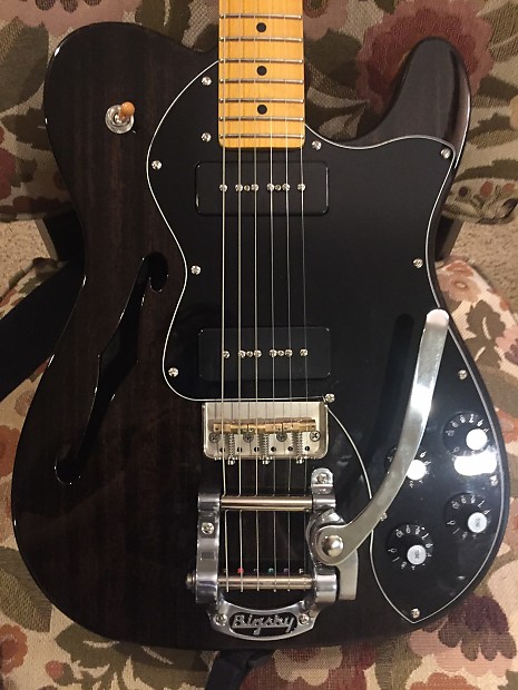 Fender Telecaster Modern Player Thinline Deluxe with Bigsby