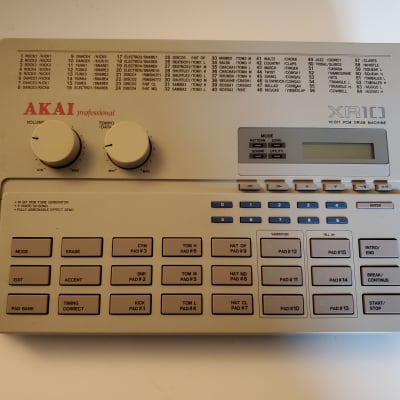 Akai XR10 late-80s - Gray