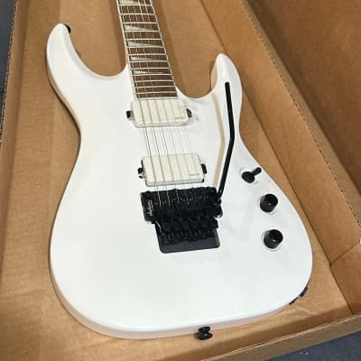 Jackson DK DKAR-M EXTR Fishman Fluence Electric Guitar - White image 5