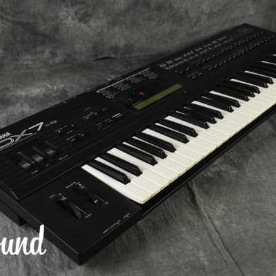 Yamaha DX7 II-D Digital Programmable Algorithm Synthesizer [Very Good] image 2