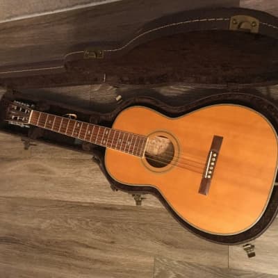 Immagine Vintage 1970's Mountain M-34 0-Style Parlor Acoustic Guitar Natural Finish Made In Japan - 15