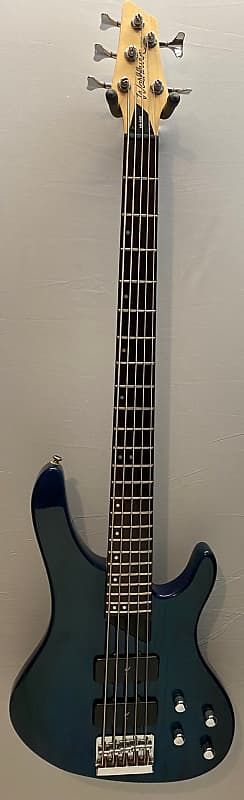 Washburn XB-500 5 string bass, plays good, works as it should, Korea, w/  leatherette style bag.