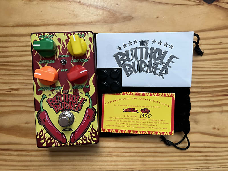 STEEL PANTHER Unveils 'The Butthole Burner' Guitar Effects