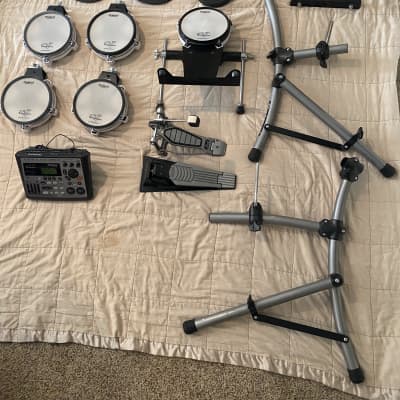 Roland V-Drum TD-8 Electronic Drum Kit