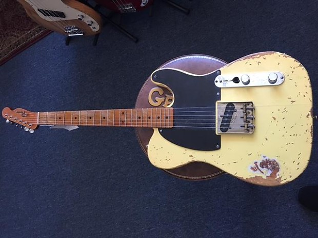 Pecaro Custom