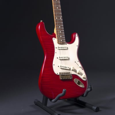 Fender Fender Custom Shop Ltd. Ed. Custom '62 Stratocaster 34of 100 1992 - Red  Flame image 3