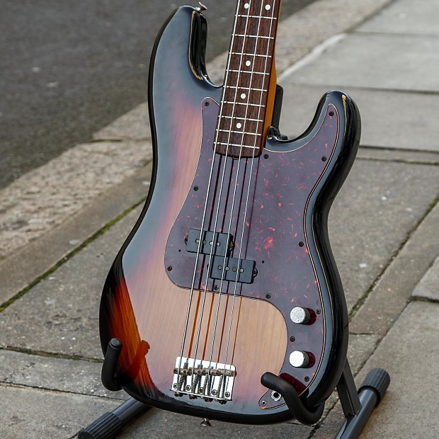 Fender jv precision bass hot sale