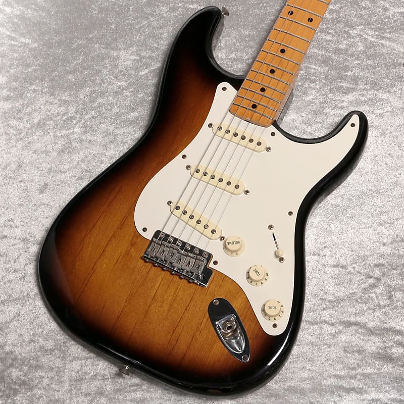 Fender American Vintage 57 Stratocaster Thin Lacquer 2-color Sunburst  (S/N:V174059) [02/05]