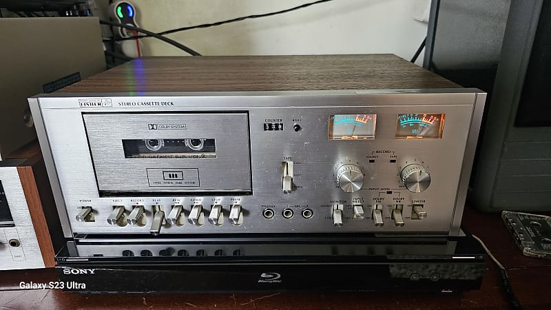 Fisher stereo cassette  Model143 1970s  - Silver  			