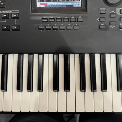 Yamaha Motif XF 8 Production Synthesizer 2010s - Gray