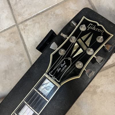 1981 Gibson USA Les Paul Custom Silverburst w case - Excellent image 9
