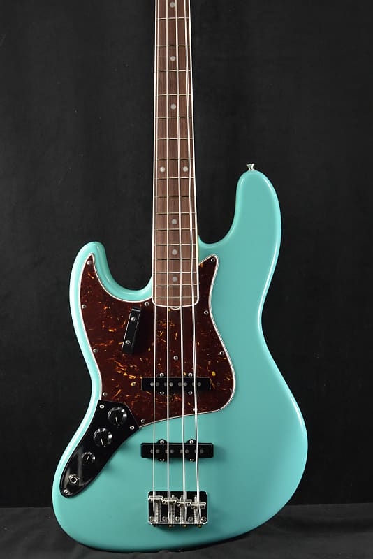 Fender American Vintage II 1966 Jazz Bass Left-Hand Sea Foam Green Rosewood  Fingerboard