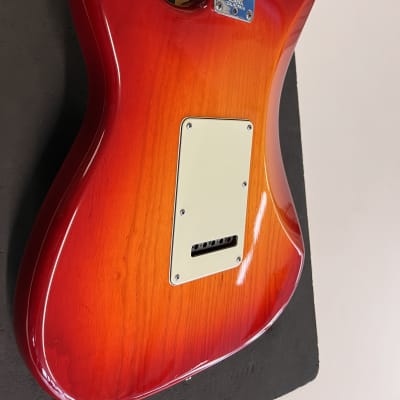 Fender American Deluxe  Rosewood Fretboard 2004 - 2010 - Aged Cherry Burst image 9