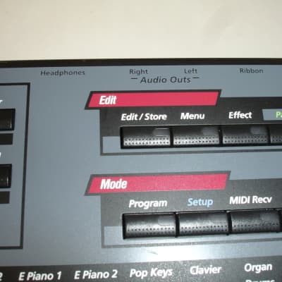Kurzweil PC161 61-Key MIDI Performance Controller Keyboard image 7