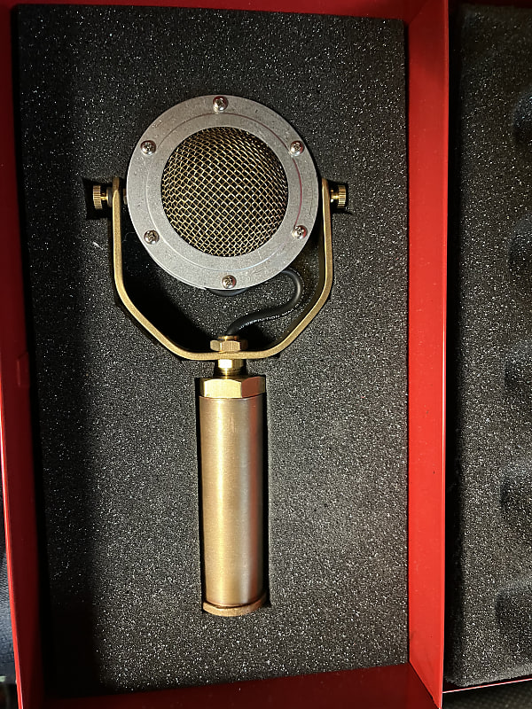 Ear Trumpet Labs Edwina Large Diaphragm Cardioid Condenser