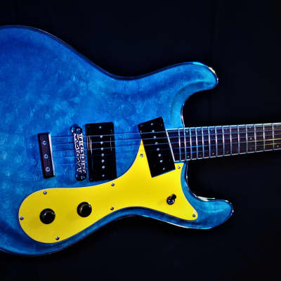 Lowell El Daga 2005 Blue Reptile Leather Mosrite Ventures style. Only one. Non Fungible Token. RARE. image 4