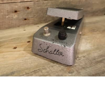 Schaller Fuzz Wah BC109 B Transistors (vintage, made in Germany) for sale