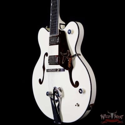 Gretsch G6636T-RF Richard Fortus Signature Falcon Center Block with String-Thru Bigsby Ebony Fingerboard Vintage White image 2